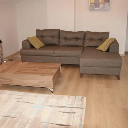 Turan Мармарис