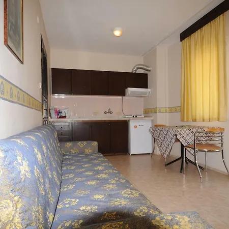 Turan Aparthotel 3*