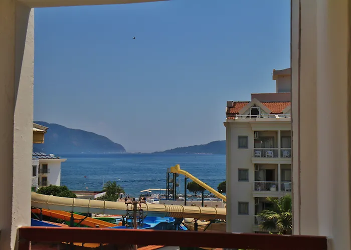 Apartahotel Turan 3*