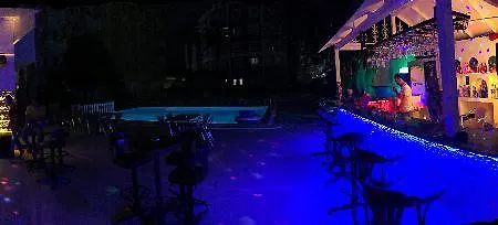 Lejlighedshotel Turan 3*